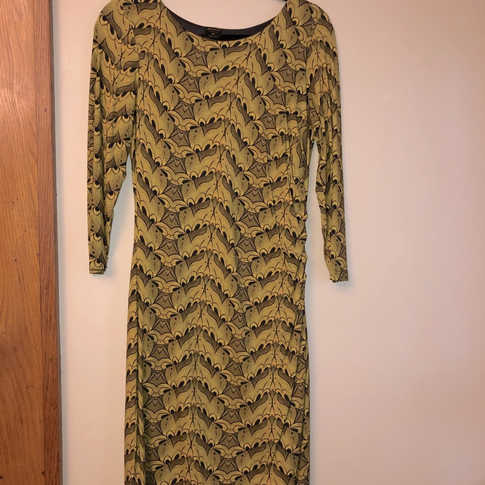 Guntina Mustard Bodycon Dress